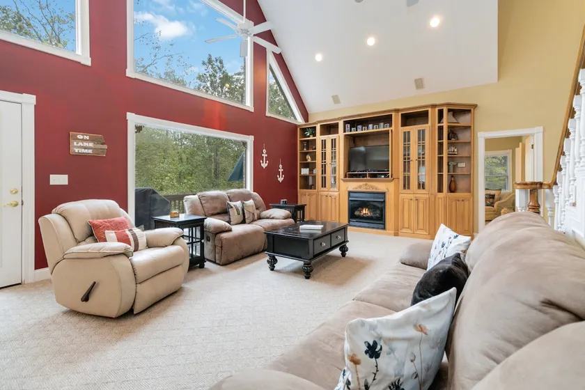 Welcome to “Lakeview Paradise” – Your Perfect Lakeside Escape - Image 1