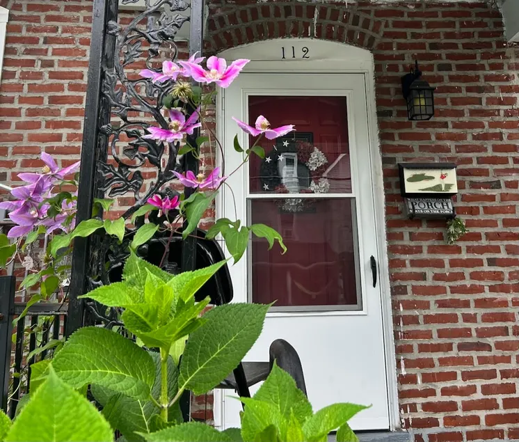 Sophia's Cottage-WalkZ/NewHVAC/CarsP/Kids Friendly - Image 1