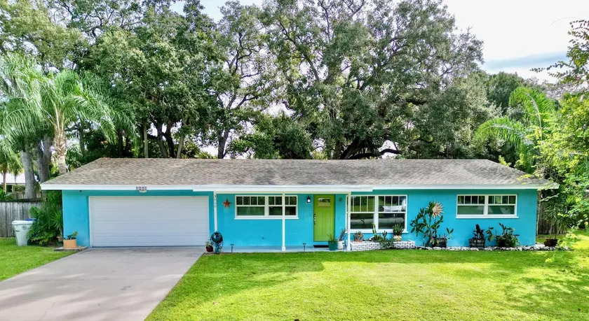 Somerset Oaks-Family Home w/Backyard Appeal - Image 1
