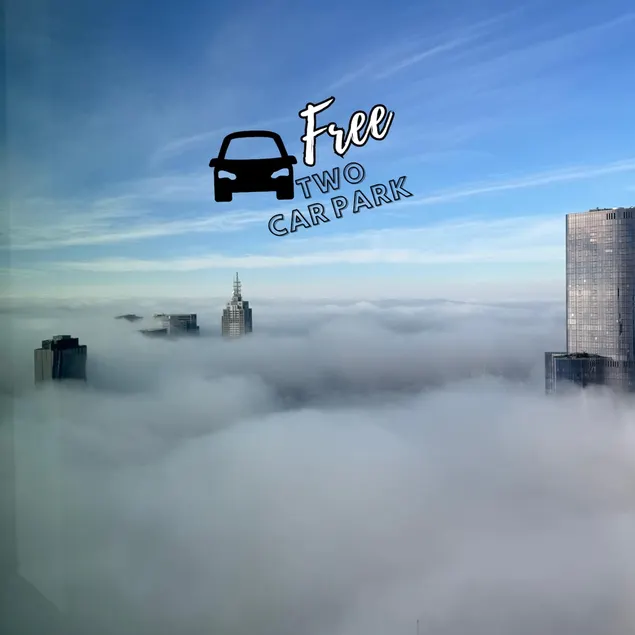 61F Luxury Melb CBD 3BR.2Bath. 8Pax. Free 2Carpark - Image 1