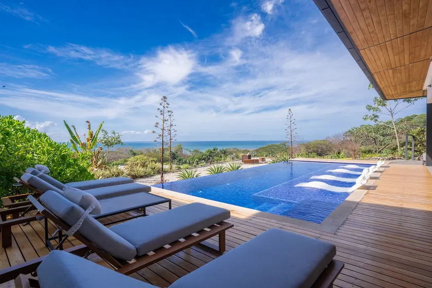 Ocean View Villa Setai - Beach walking distance - Image 1