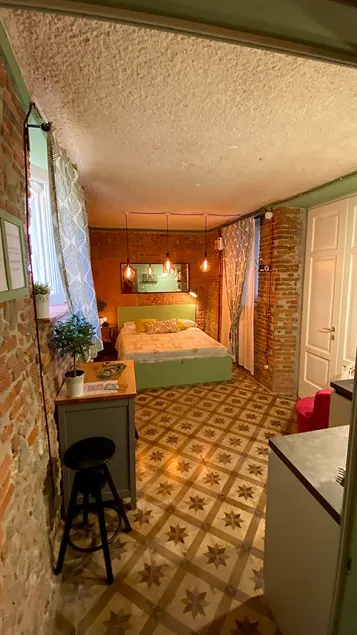 The Green Door - Image 1