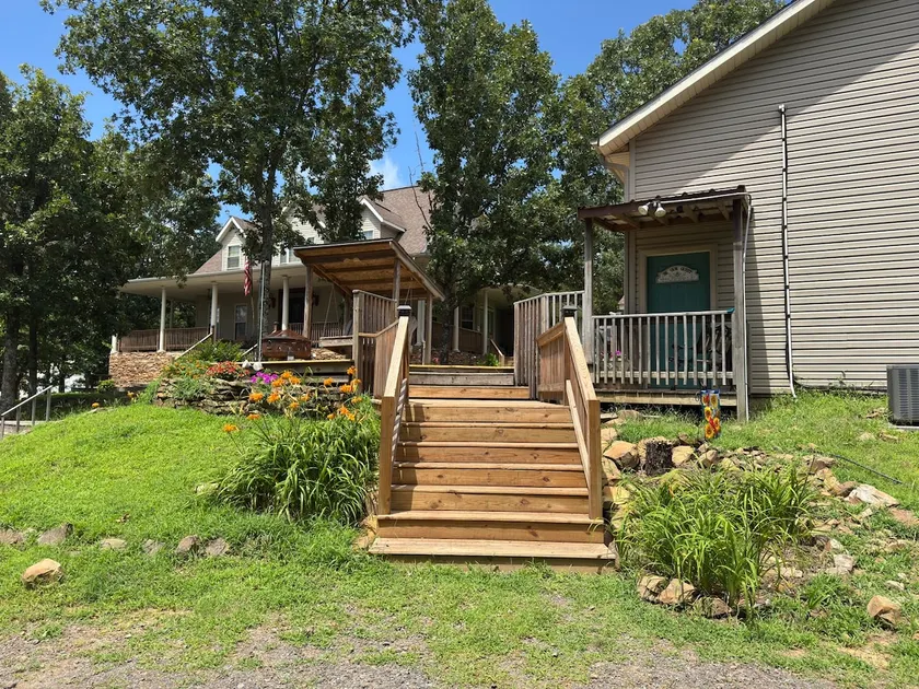 Cabot Country Cottage - Image 1