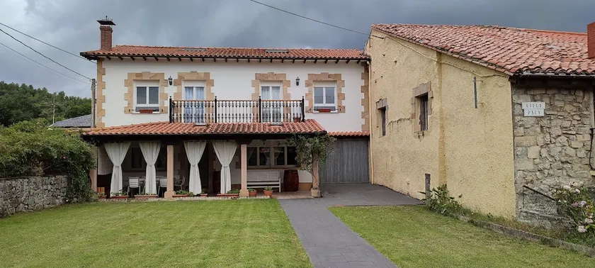 La Rasilla Rural House - Image 1