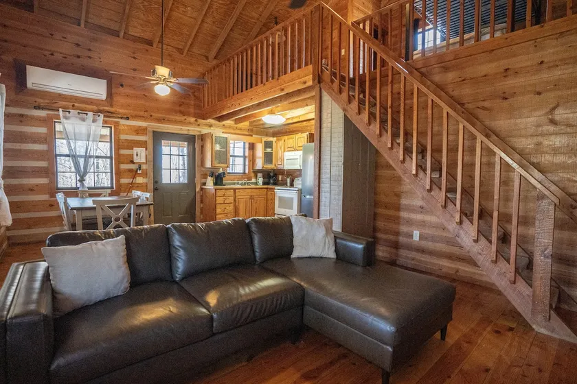 Dreamy Treehouse #3 |1BR 1.5 BA|Hot Tub|Mtn View - Image 1
