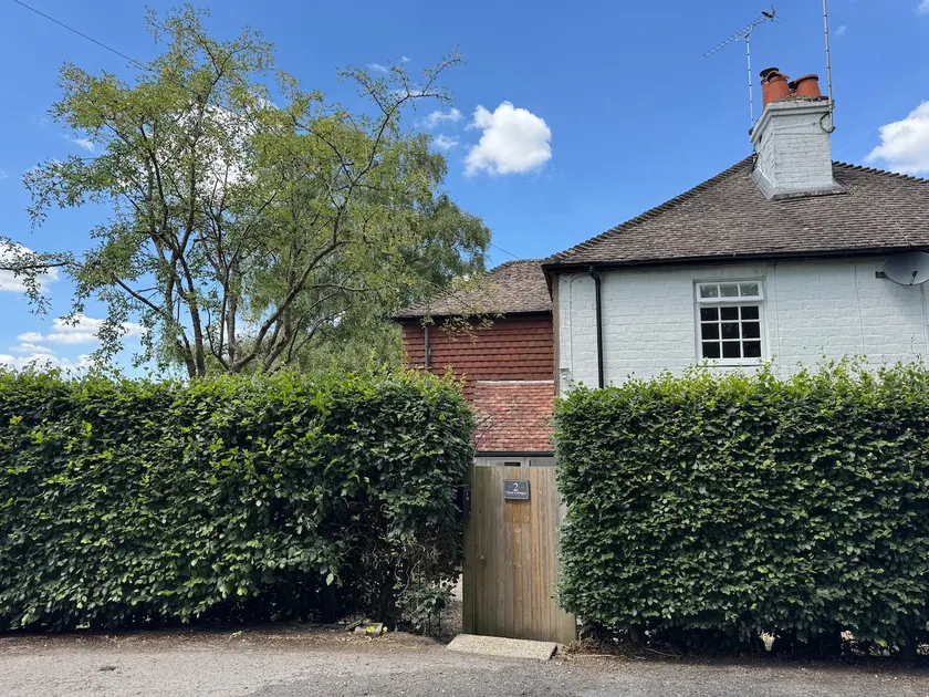 Wild Spa Cottage - Image 1
