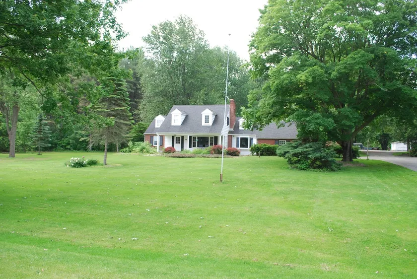 Craftsman Home on Lake Champlain - Image 1