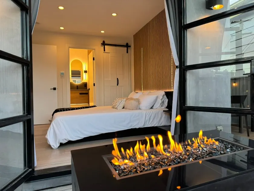 Ventana Vista | Ocean View | EV Charger | Designer - Image 1