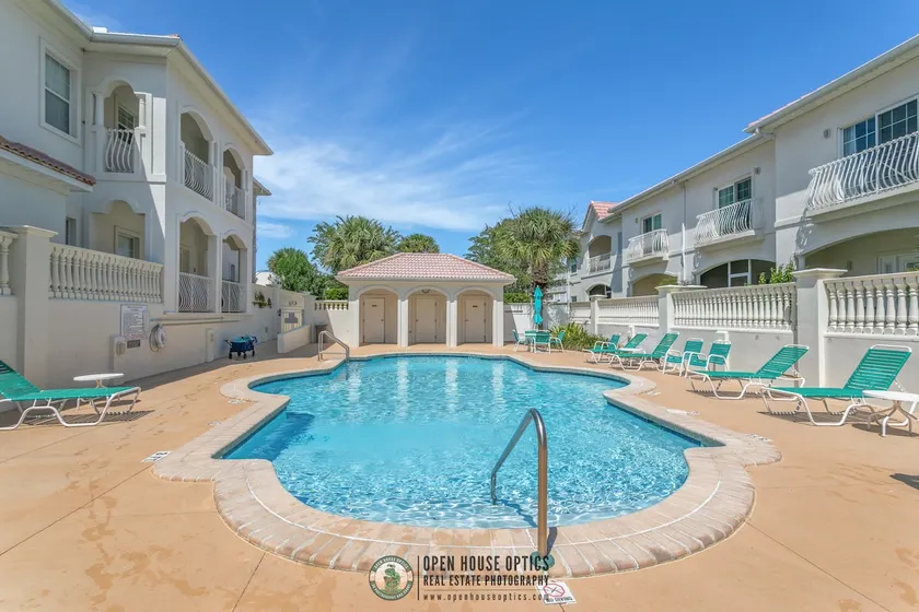 2 King Beds - Walk to Beach - Image 1