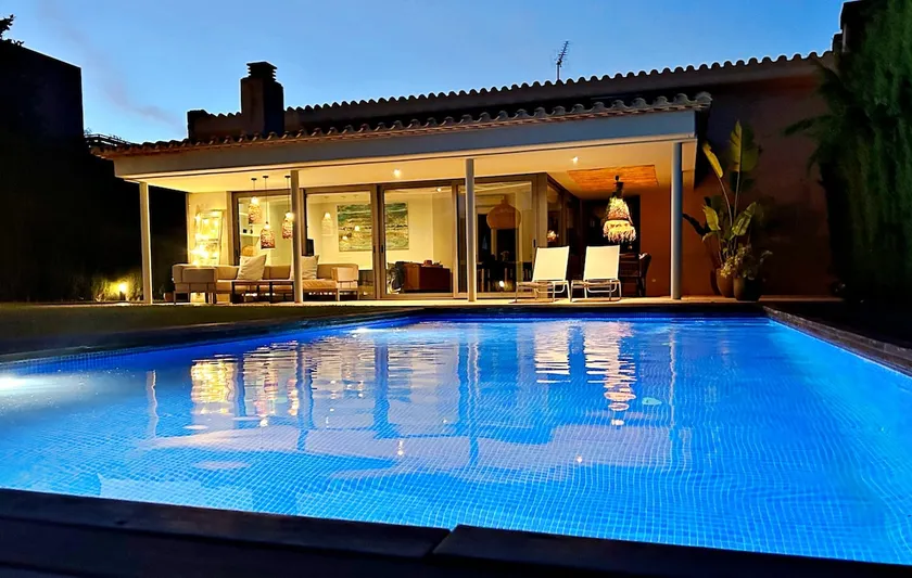 Casa Torrent Costa Brava dens strande, golf, landskabet og køkkenet i Ampurdá - Image 1