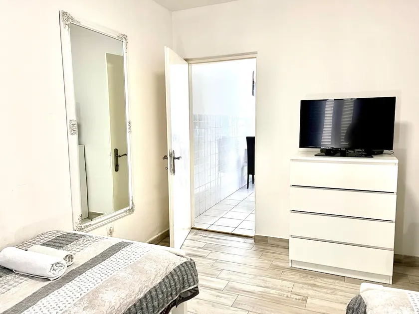 Apartments Monica - Image 1