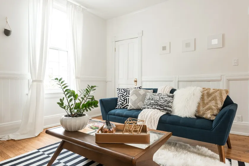 Buchanan - SALE Designer Suite Walkable Hot Spot! - Image 1