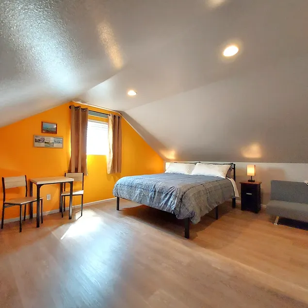 in Tillamook: Loft Studio Suite w/ Outdoor Firepit - Image 1