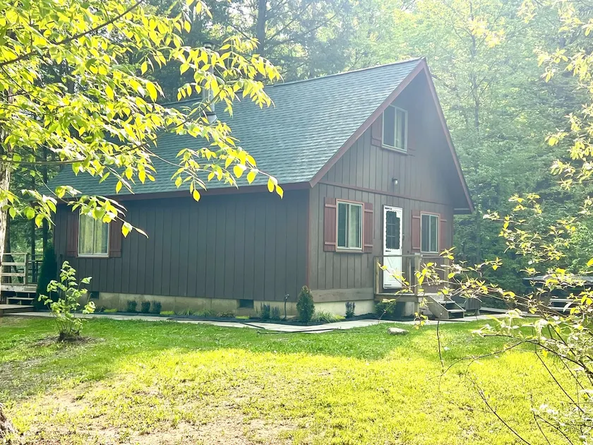 Riverwalk Chalet: HotTub - Image 1