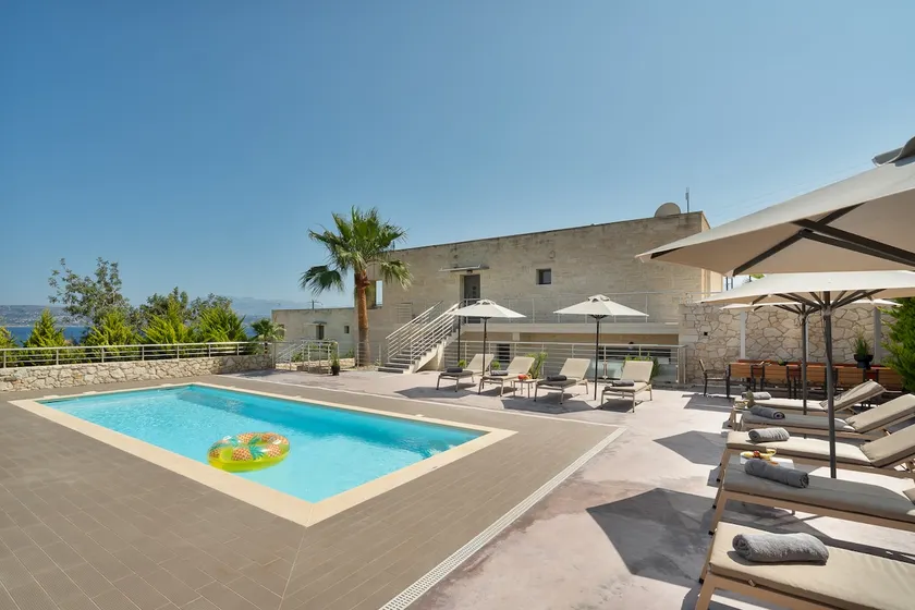 Elios Estate for large groups - Image 1