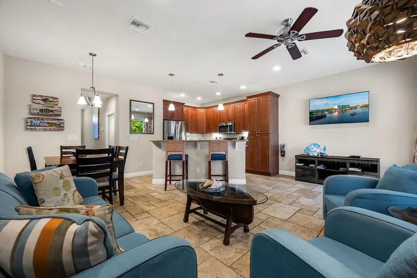 3-BR Townhouse | Pool | Marina | Beach | NASA - Image 1