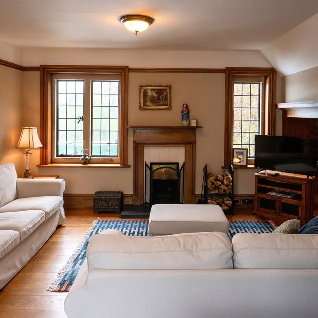 3 Bed Apartment Sleeps 6 Country House in Warwick - Image 1