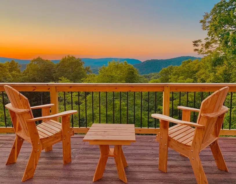 VIEWS! Fire Pit|River Access|Pool Table|Arcade - Image 1