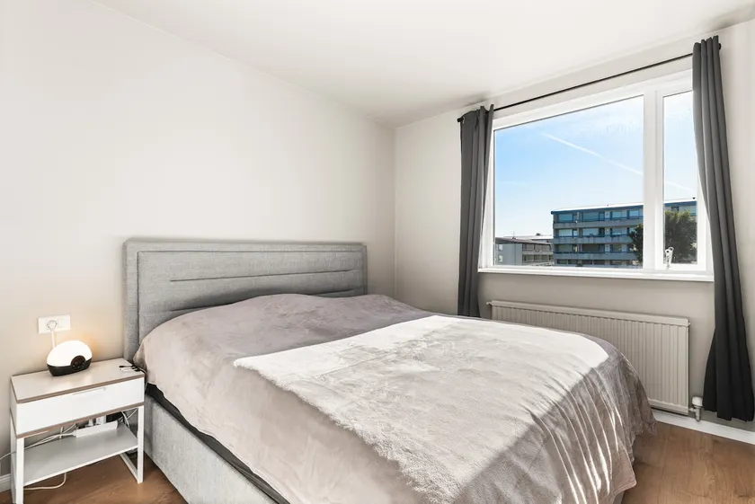 All new 2-bedroom apartment + TV&Netflix - Image 1