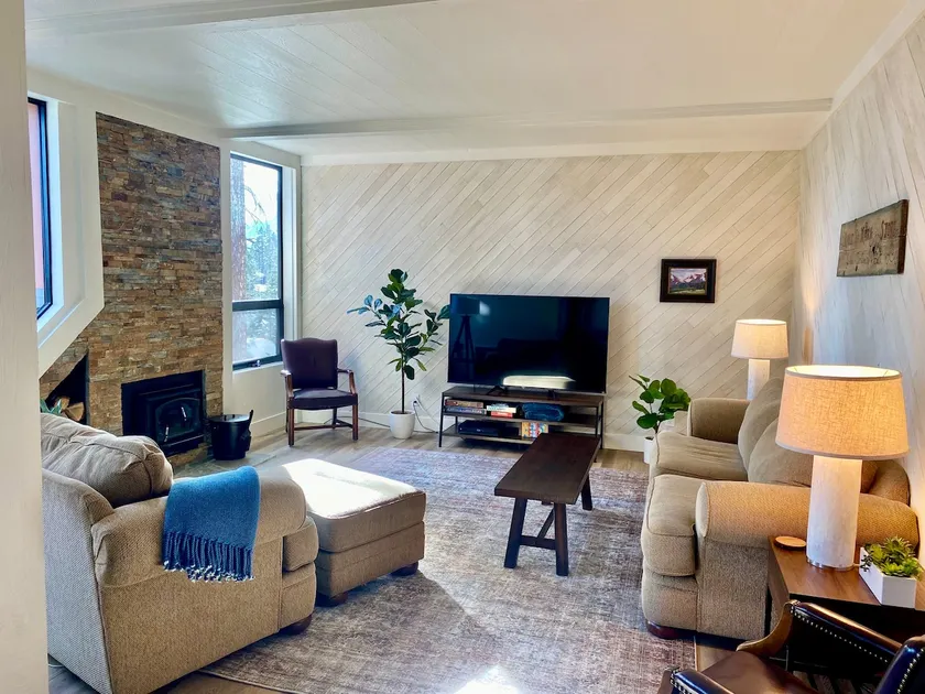 Mammoth 1849 Condo, next to Canyon Lodge - Image 1
