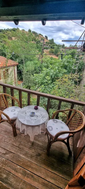 A cozy nest in the hills of Nikiti! - Image 1