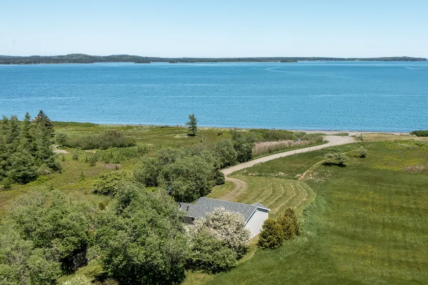 Beachfront Retreat with Panoramic Coastal Views! - Image 1
