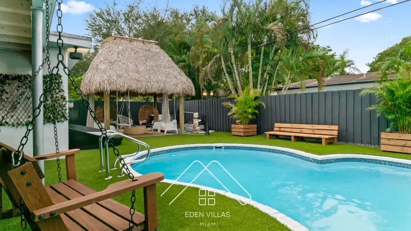 Casa Mayaimi | Tiki Hut | Pool | 10 min to Beach - Image 1