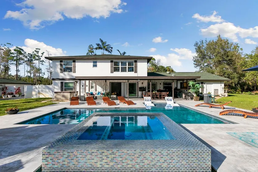 Sprawling Naples Estate w/ Pool | Spa | PickleBall - Image 1