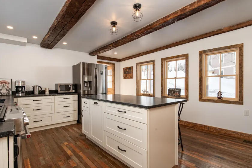 Renovated, Historic 1843 Home next to Okemo & VAST - Image 1