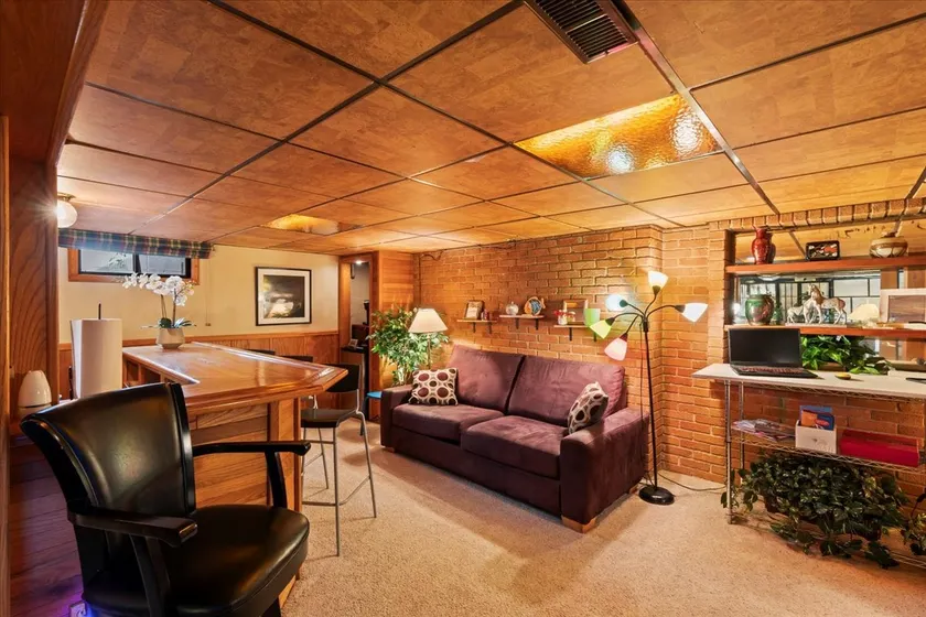 Guest suite in Millcreek area Zero cleaning fee's - Image 1