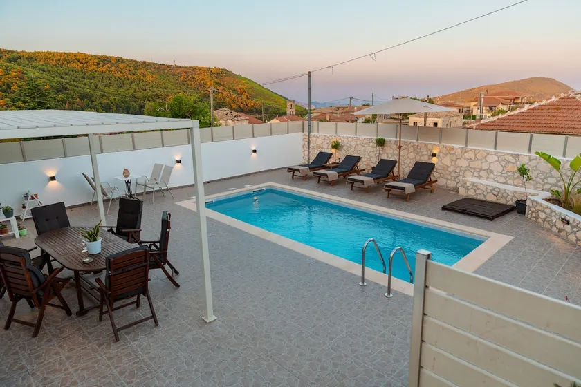 Dimitra's House with Private Pool - Image 1
