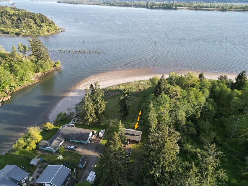 River Loft Cabin on Columbia, River Loft Cabin - Image 1