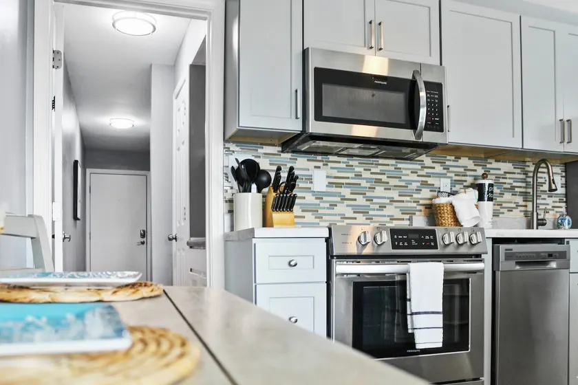 Spring Stay Available | 1BR Beachfront Retreat - Image 1
