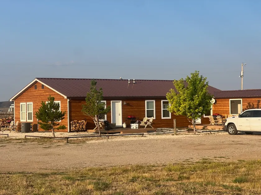 Peaceful Cabin Near The River - 2 Bedroom - Image 1