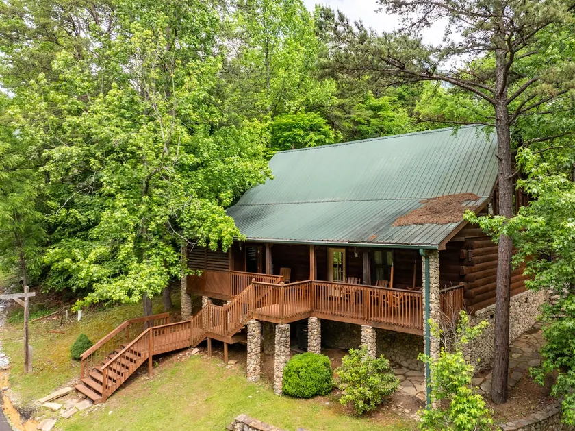 Private Hot Tub | Covered Porch | Near Dollywood - Image 1