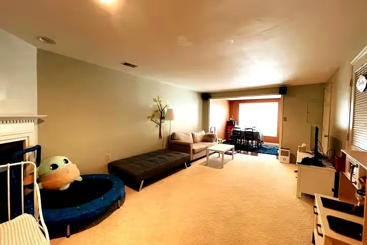 Family-Friendly Suite near GMU & Fair Oaks - Image 1