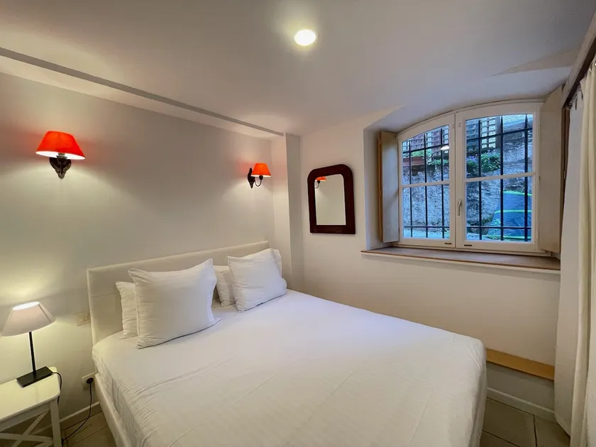 Quiet apartment in the center of Biarritz (renovated 2024) - Image 1