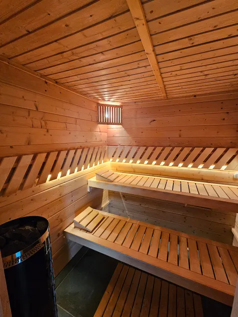 Sport - Hideaway - Image 1