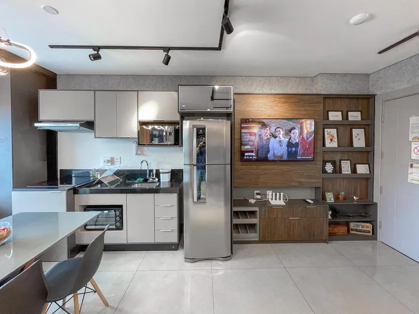 Luxury and Practicality at Vertigo Premium Studios - Image 1