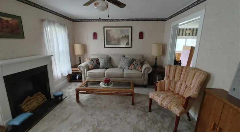 Entire Home - Near Downtown - 3 min. to all Venues - Image 1