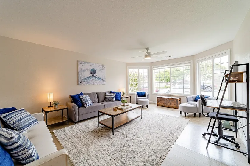 Cozy Home, Close to Ocean and Redwoods - Image 1