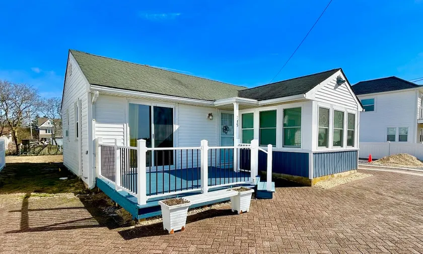 Beautiful Bayfront Home, North Cape May - Image 1