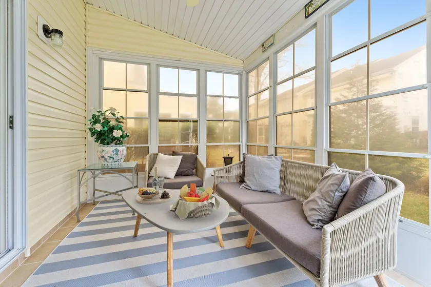 Clean Family Friendly Getaway w/ unbeatable value! - Image 1