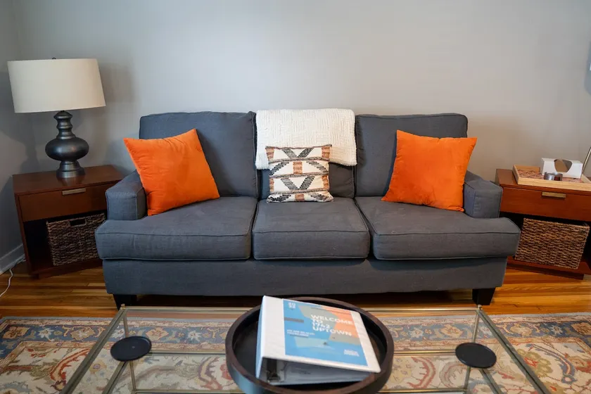 1742 Uptown // Stylish w/Updates, 3BD, Walk to Mayo, Pet Friendly - Image 1