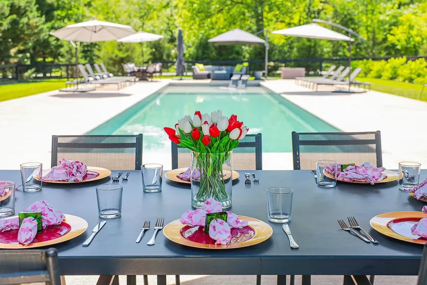 3 Cottages on luxurious Keswick estate with pool - Image 1