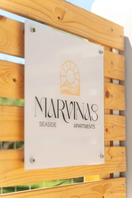 Marvinas Seaside Apartment - Image 1