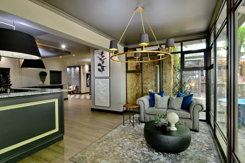 Country Chalet - Dullstroom - Image 1