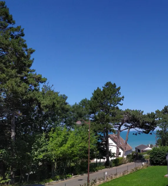 L'idylle – House by the Sea - Image 1