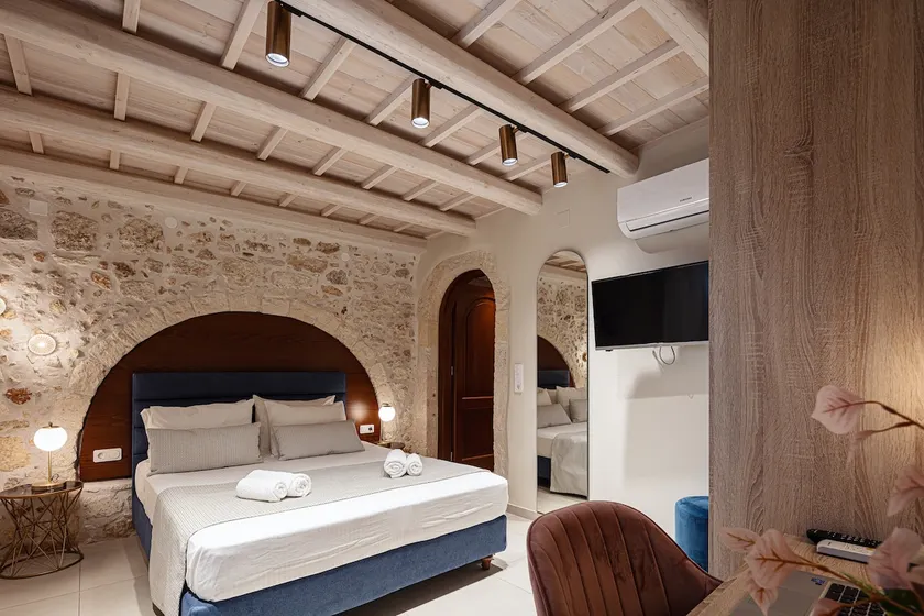 Philikon Luxury Suite-Armonia - Image 1