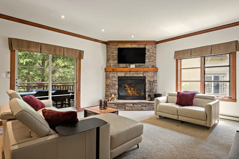 Tremblant Prestige - Plateau 202-5 - Image 1